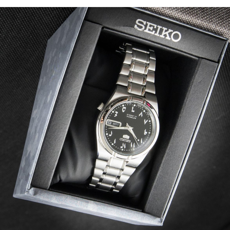Reloj Seiko Mod Just Arabic Black Textured