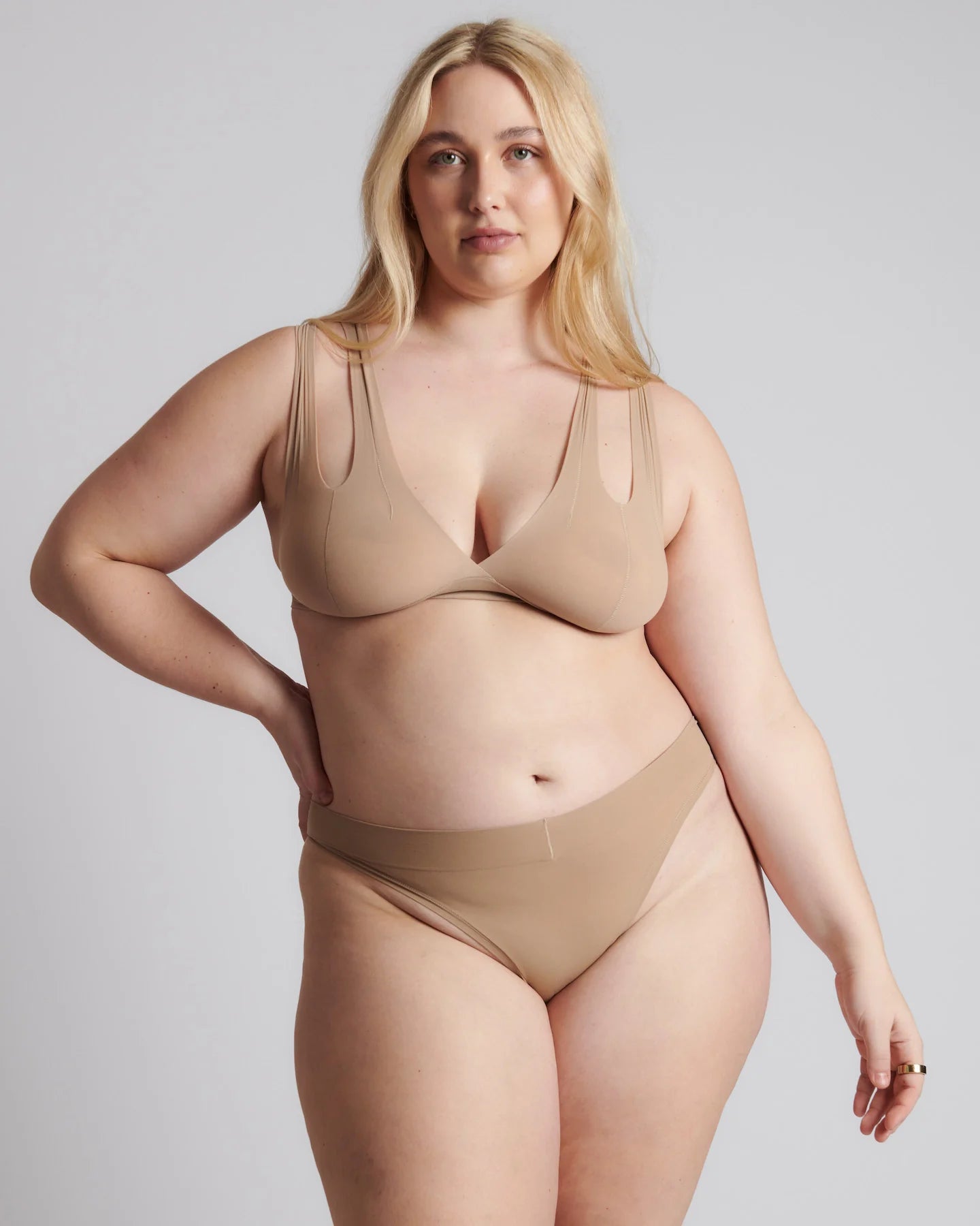 SensyFit12x- doce estilos y mil maneras de sentirte divina